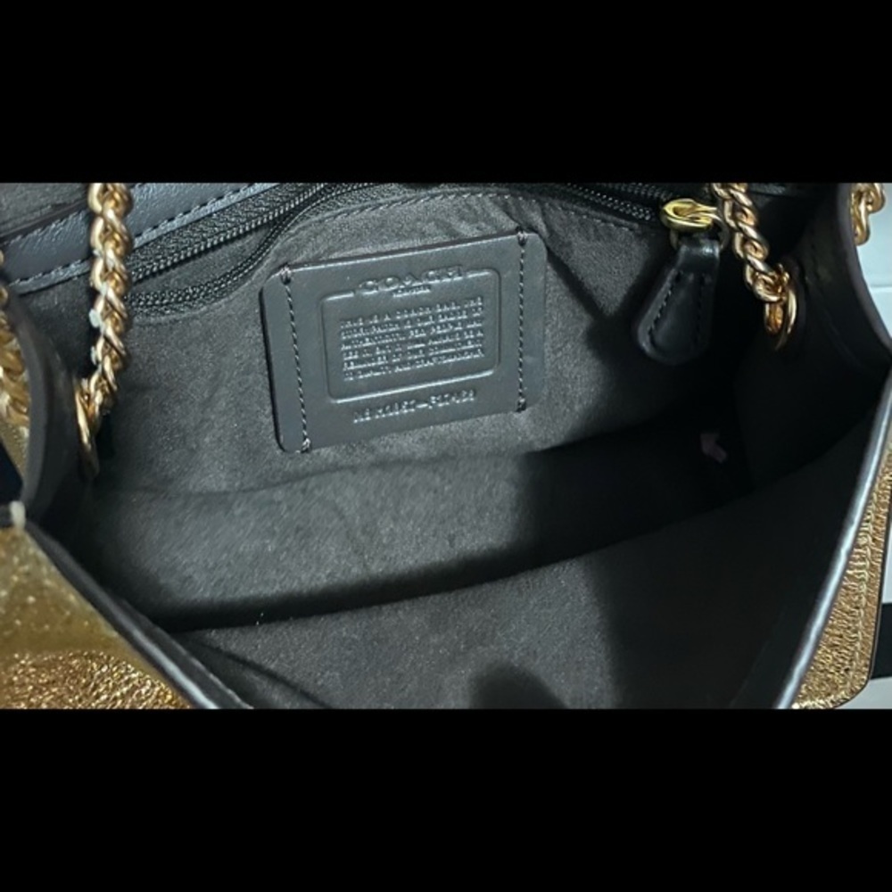 Coach Crossbody 👛 - Picture 5 of 6
